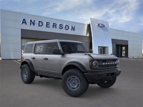 New 2025 Ford Bronco 4-Door w/ Sasquatch Package image 7