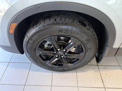 Used 2023 Chevrolet Blazer LT w/ Sound & Technology Package image 8