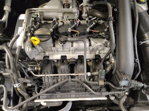 Used 2020 Volkswagen Jetta S w/ Driver Assistance Package image 30