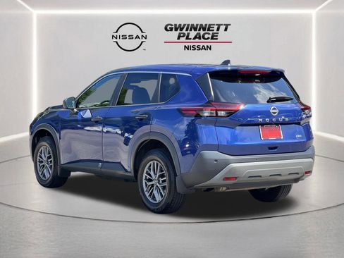 Used 2023 Nissan Rogue S AWD/4WD image 17