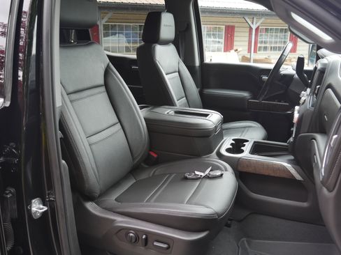 Used 2021 GMC Sierra 1500 Denali w/ Denali Ultimate Package AWD/4WD image 31