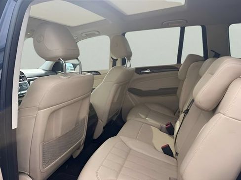 Used 2018 Mercedes-Benz GLS 450 4MATIC image 13