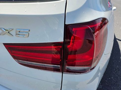 Used 2017 BMW X5 xDrive40e AWD/4WD image 15