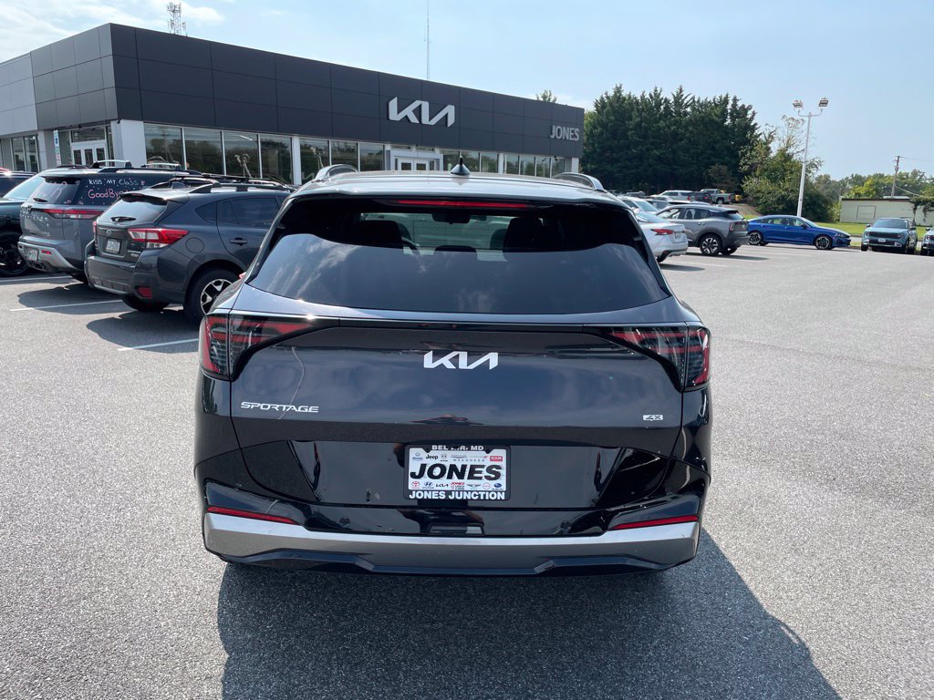 New 2026 Kia Sportage SX AWD/4WD image 6