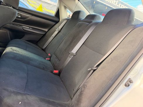 Used 2015 Nissan Altima 2.5 S w/ Special Edition Package image 11