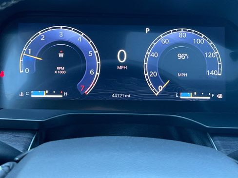 Used 2022 Jeep Grand Cherokee L Limited RWD image 38