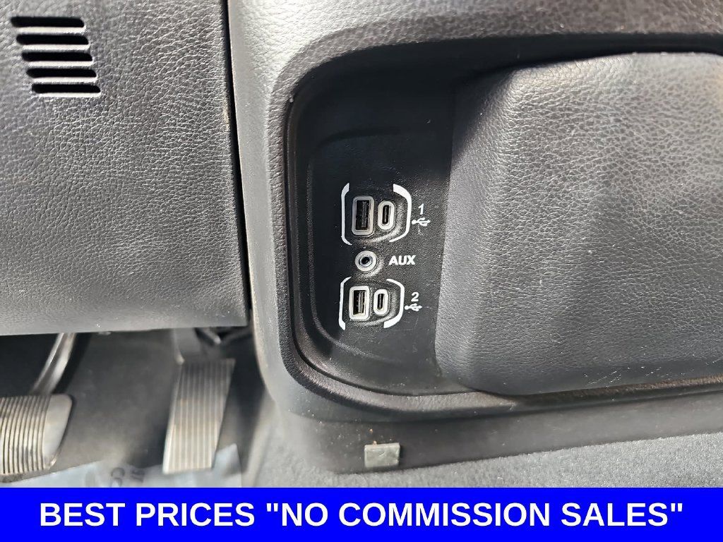 Used 2019 RAM 1500 Laramie AWD/4WD image 24