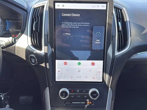 Used 2022 Ford Edge SEL image 18