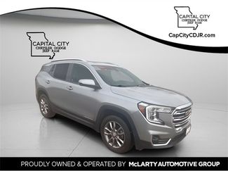 Used 2024 GMC Terrain SLT video 1