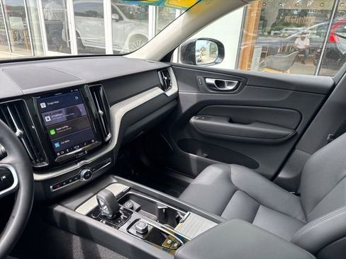 Certified 2025 Volvo XC60 B5 Plus AWD/4WD image 22