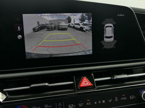 New 2025 Kia Niro Wave image 18