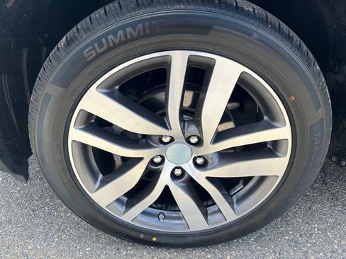 Used 2016 Honda Pilot Elite image 6