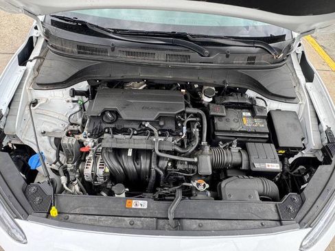 Used 2023 Hyundai Kona SE FWD image 24