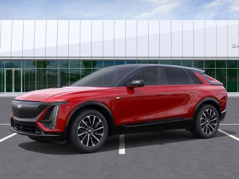 New 2025 Cadillac Lyriq Sport image 26