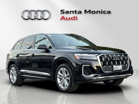 Used 2025 Audi Q7 3.0T Premium Plus w/ Premium Plus Package image 9