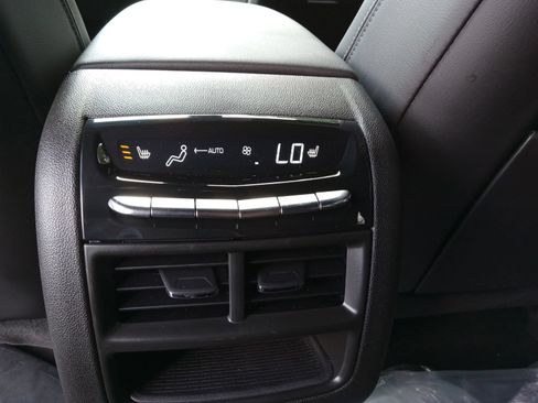 New 2026 Cadillac XT5 Sportv w/ LPO, Onyx Lite Package AWD/4WD image 26