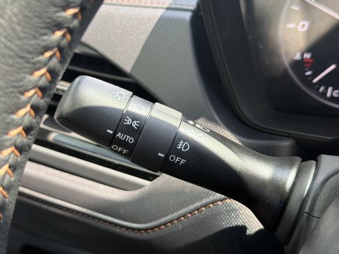 Certified 2025 Subaru Forester Touring AWD/4WD image 16
