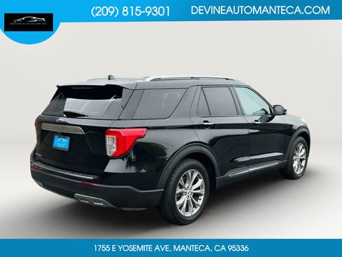 Used 2023 Ford Explorer Limited w/ Equipment Group 301A image 6