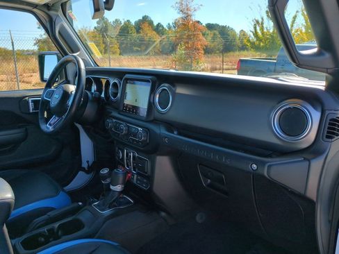 Used 2021 Jeep Wrangler Unlimited Rubicon 4xe w/ Cold Weather Group image 37