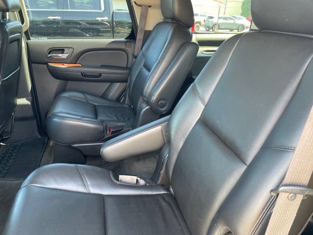 Used 2012 Chevrolet Tahoe LTZ AWD/4WD image 24
