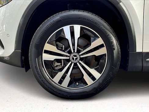 Used 2024 Mercedes-Benz GLA 250 4MATIC image 34