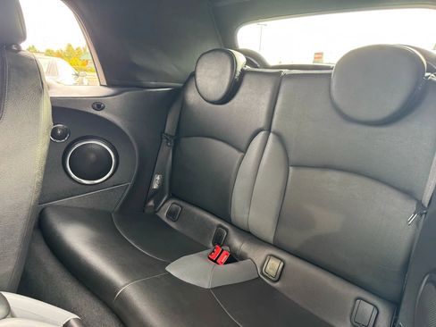 Used 2010 MINI Cooper S image 15