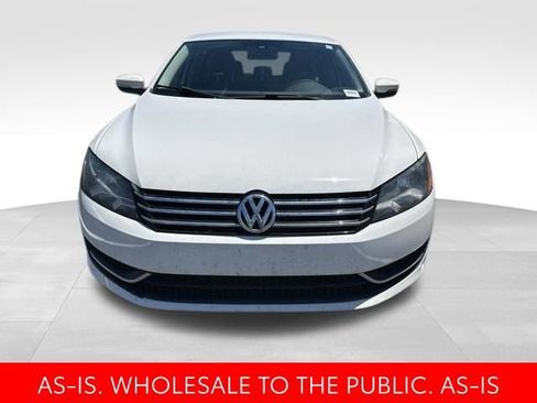 Used 2013 Volkswagen Passat 2.5 S FWD image 3