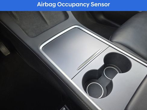 Used 2023 Tesla Model Y 2WD image 24