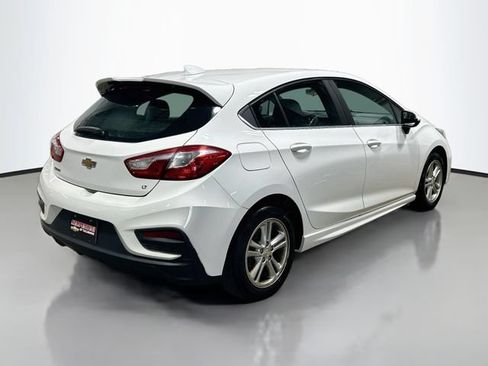 Used 2017 Chevrolet Cruze LT w/ RS Package FWD image 6
