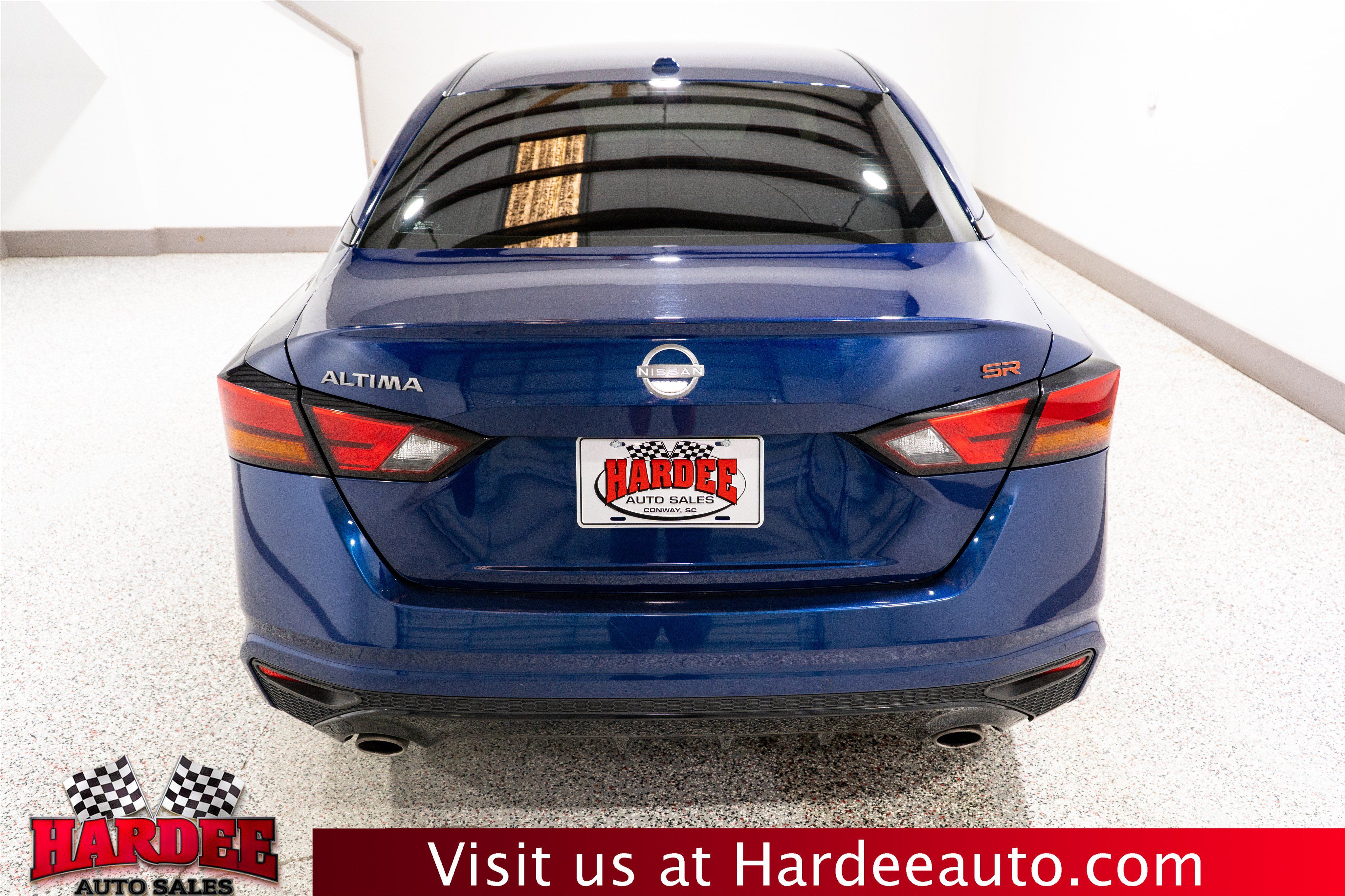 Used 2024 Nissan Altima 2.5 SR FWD image 4