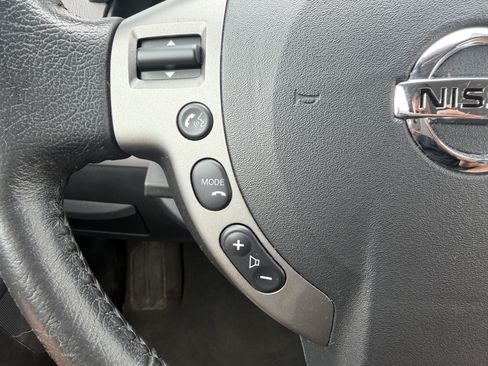 Used 2012 Nissan Sentra 2.0 SR w/ Special Edition Pkg FWD image 22