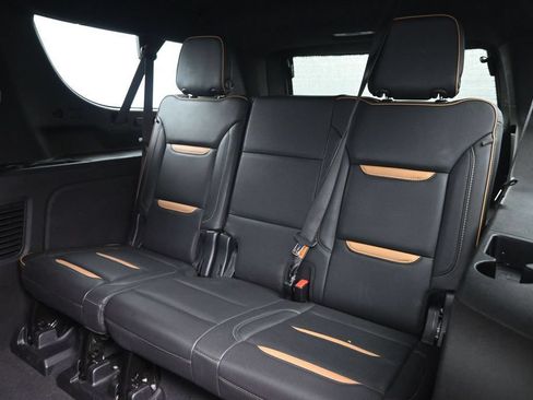 Used 2021 GMC Yukon XL AT4 AWD/4WD image 22