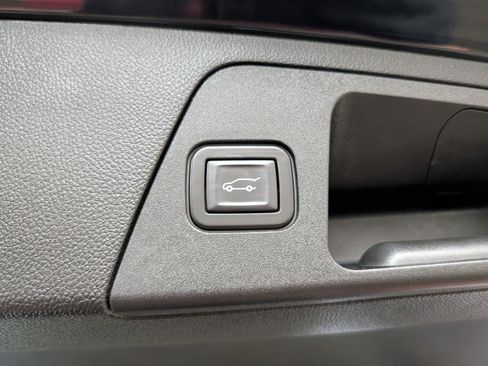 Used 2020 Buick Envision Premium image 26