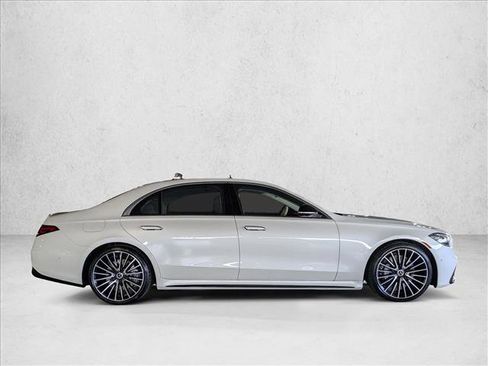 Certified 2022 Mercedes-Benz S 580 4MATIC Sedan image 4