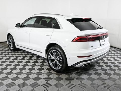 New 2025 Audi Q8 Premium image 28