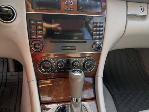 Used 2006 Mercedes-Benz C 280 4MATIC Sedan image 12