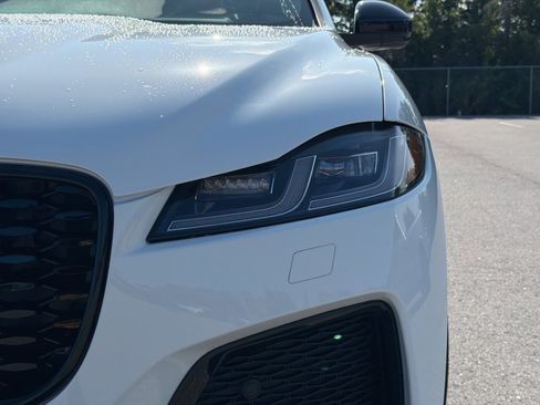 New 2026 Jaguar F-PACE R-Dynamic S AWD/4WD image 9