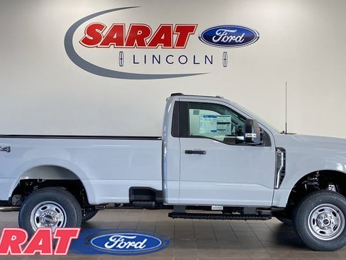 New 2026 Ford F250 XL w/ XL Chrome Package image 1