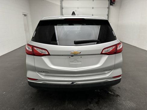 Used 2019 Chevrolet Equinox LT image 7