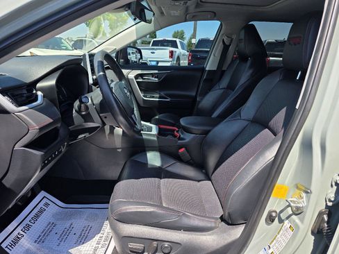 Used 2020 Toyota RAV4 TRD Off-Road AWD/4WD image 7