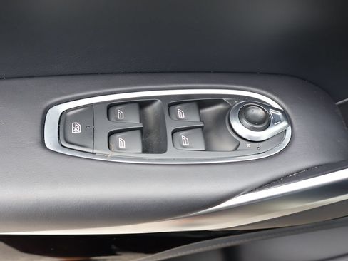 Used 2023 Aston Martin DBX 707 AWD/4WD image 12