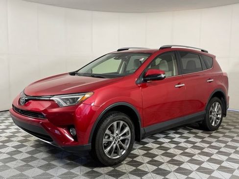Used 2016 Toyota RAV4 Limited w/ Advanced Technology Package FWD image 2