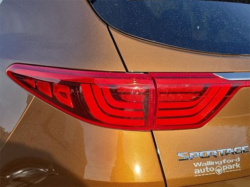 Used 2017 Kia Sportage SX image 10
