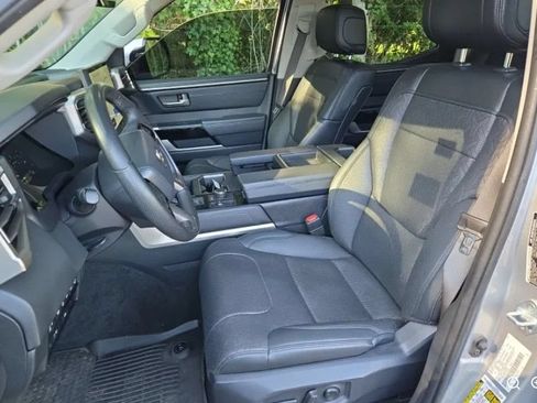 Used 2023 Toyota Tundra Limited w/ Power Package AWD/4WD image 10