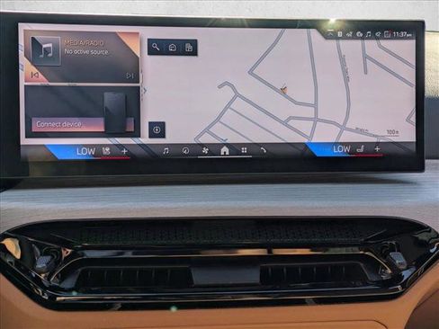 Used 2026 BMW 330i Sedan w/ Convenience Package image 13