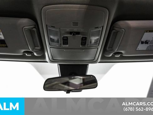 Used 2018 Toyota RAV4 XLE AWD/4WD image 58