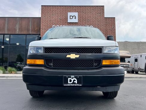 Used 2023 Chevrolet Express 2500 w/ Driver Convenience Package RWD image 2