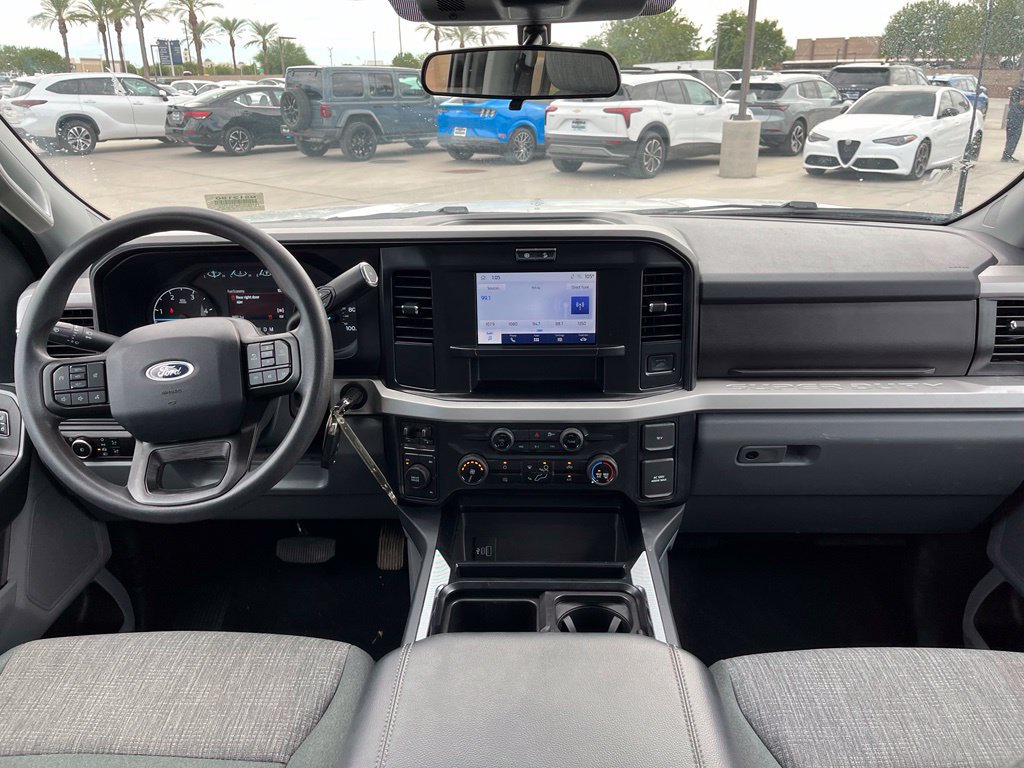 Used 2025 Ford F350 XLT w/ FX4 Off-Road Package AWD/4WD image 17