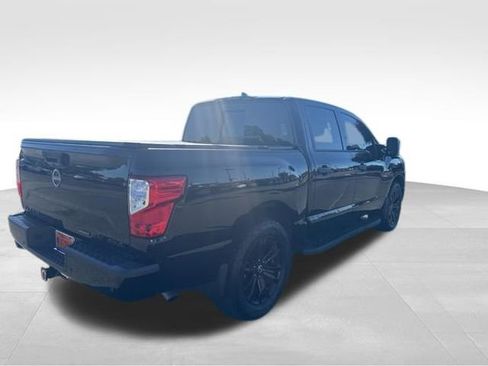 Used 2023 Nissan Titan SV w/ SV Convenience Package AWD/4WD image 13