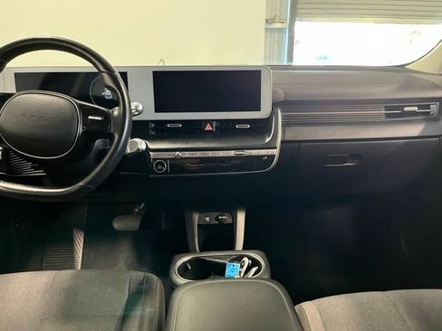 Used 2024 Hyundai Ioniq 5 SEL RWD image 20